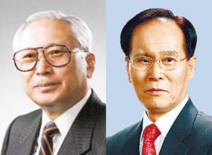 세계일보 김민하 회장(왼쪽)과 손대오 전 회장. 
