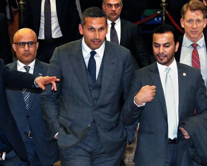 조선일보 9일자 1면 사진. 조선일보 9일자 1면 사진.