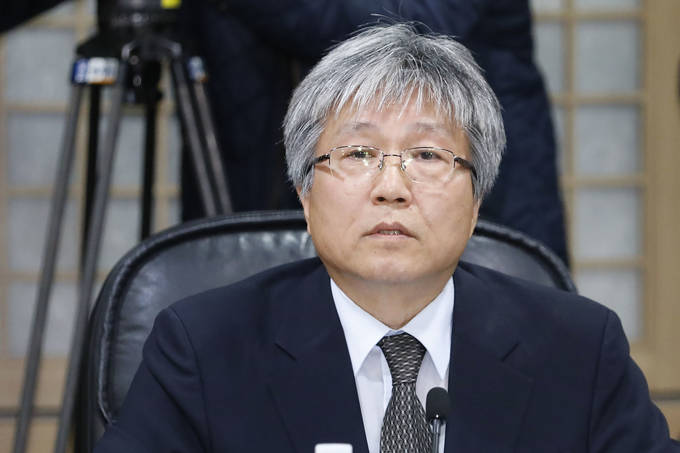 15일 이사장직 사퇴 의사를 밝힌 이완기 방문진 이사장.(뉴시스) 