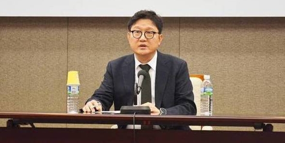 최남수 YTN 사장이 지난 1월8일 서울 중구 한국프레스센터에서 노사 합의 파기 논란 관련 기자회견을 하는 모습. /김달아 기자 