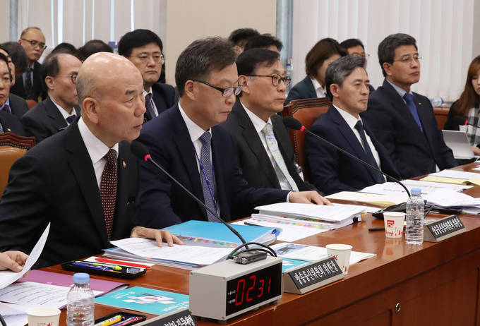 29일 서울 여의도 국회에서 열린 과학기술정보방송통신위원회 종합감사에 출석한 피감기관장들.(뉴시스) 