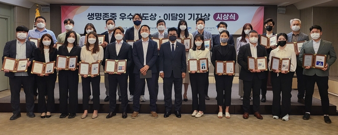 대표이미지