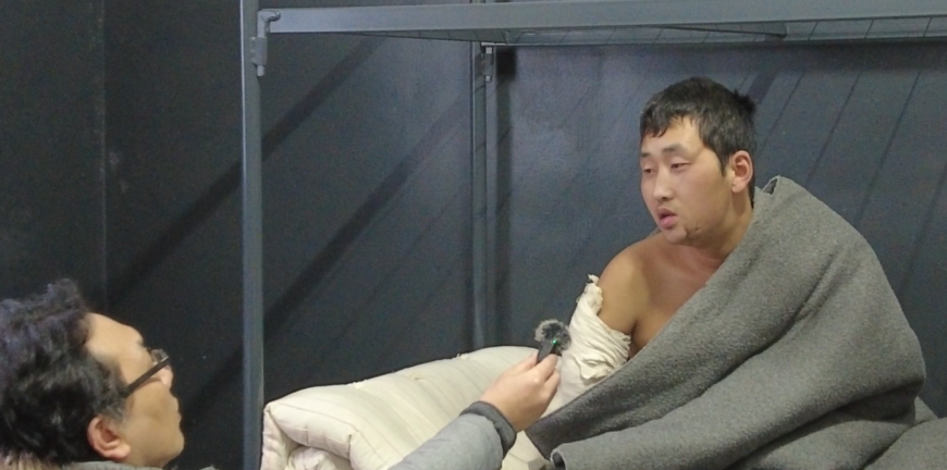 포로수용소 北 청년들, 나무껍질처럼 거친 손에 가슴이 무너졌다