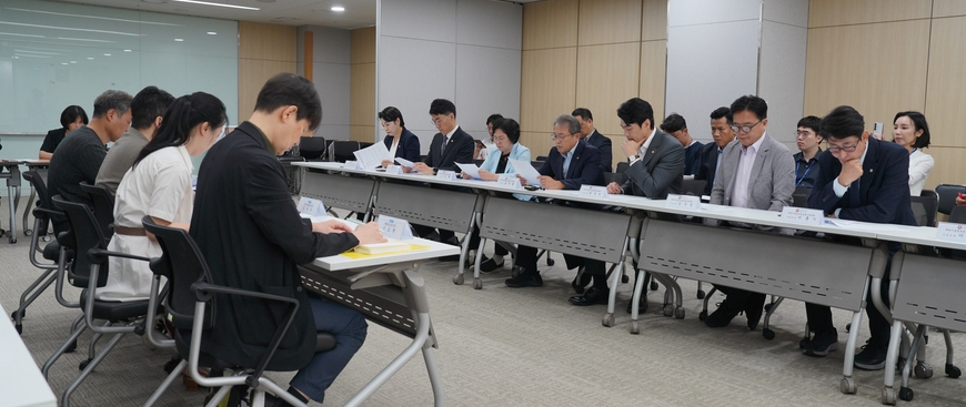 과방위 민주당 의원들 "TBS, 국회차원 소통·대책 나설 것"