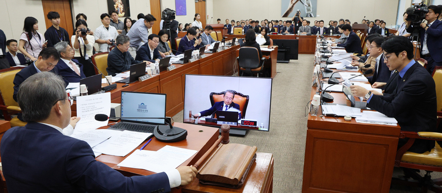 방미통위 국감에 전직 방통위 간부들 증인 채택