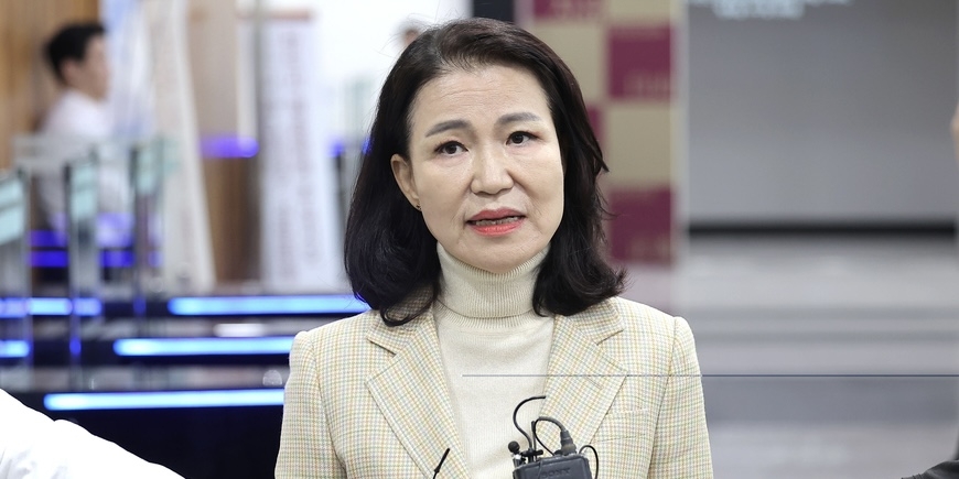 이진숙 전 방통위원장, 경찰에 체포됐다