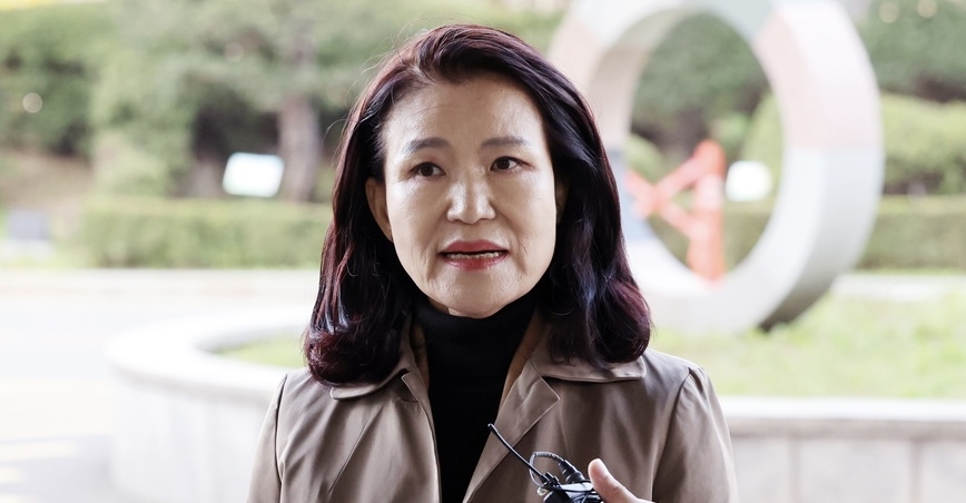 기소의견 송치된 이진숙 "경찰, 정권에 영합"