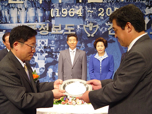 기자협회 40주년 기념식 中