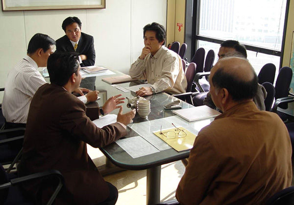 1일 기자협회 회의실에서 진행된 탄압받는 아시아 언론인 특별좌담.