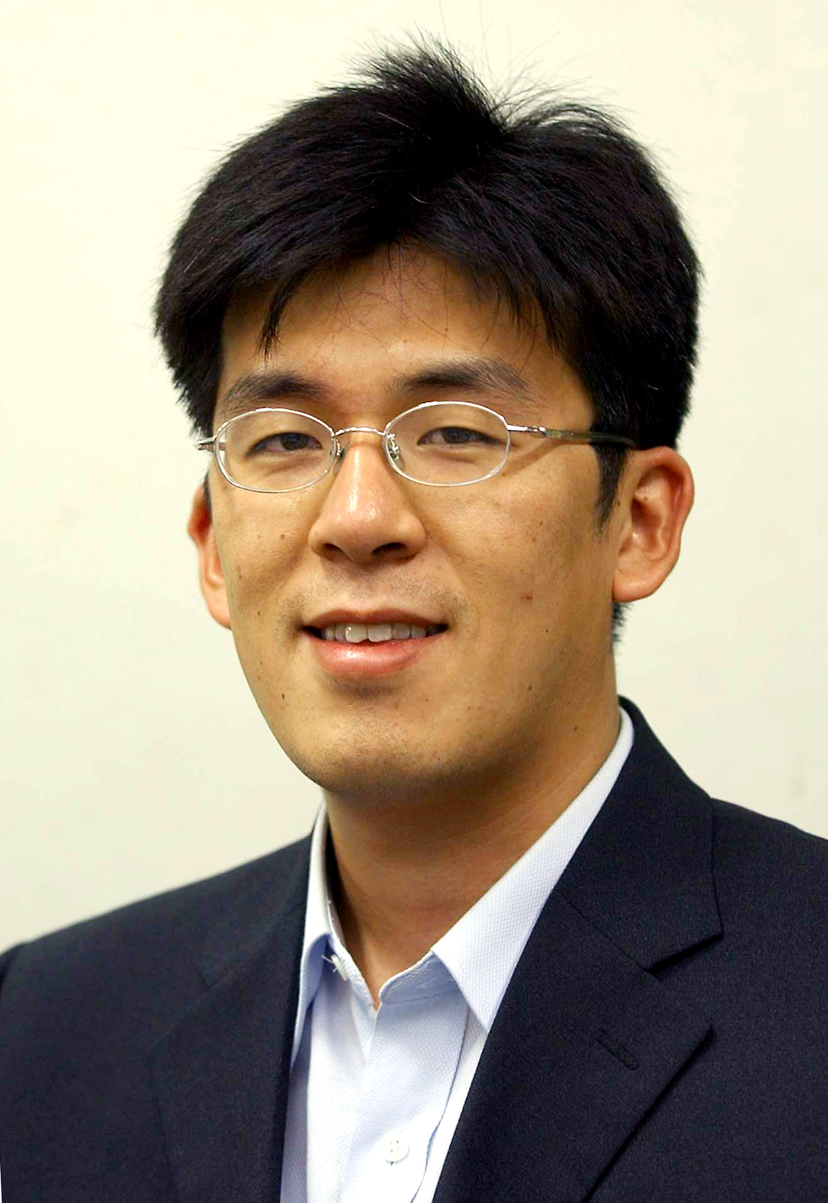 고 김지만 기자